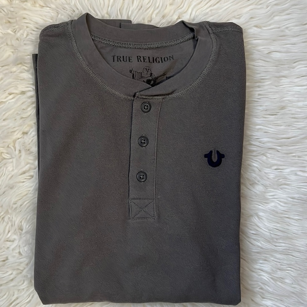 Long sleeve shirt